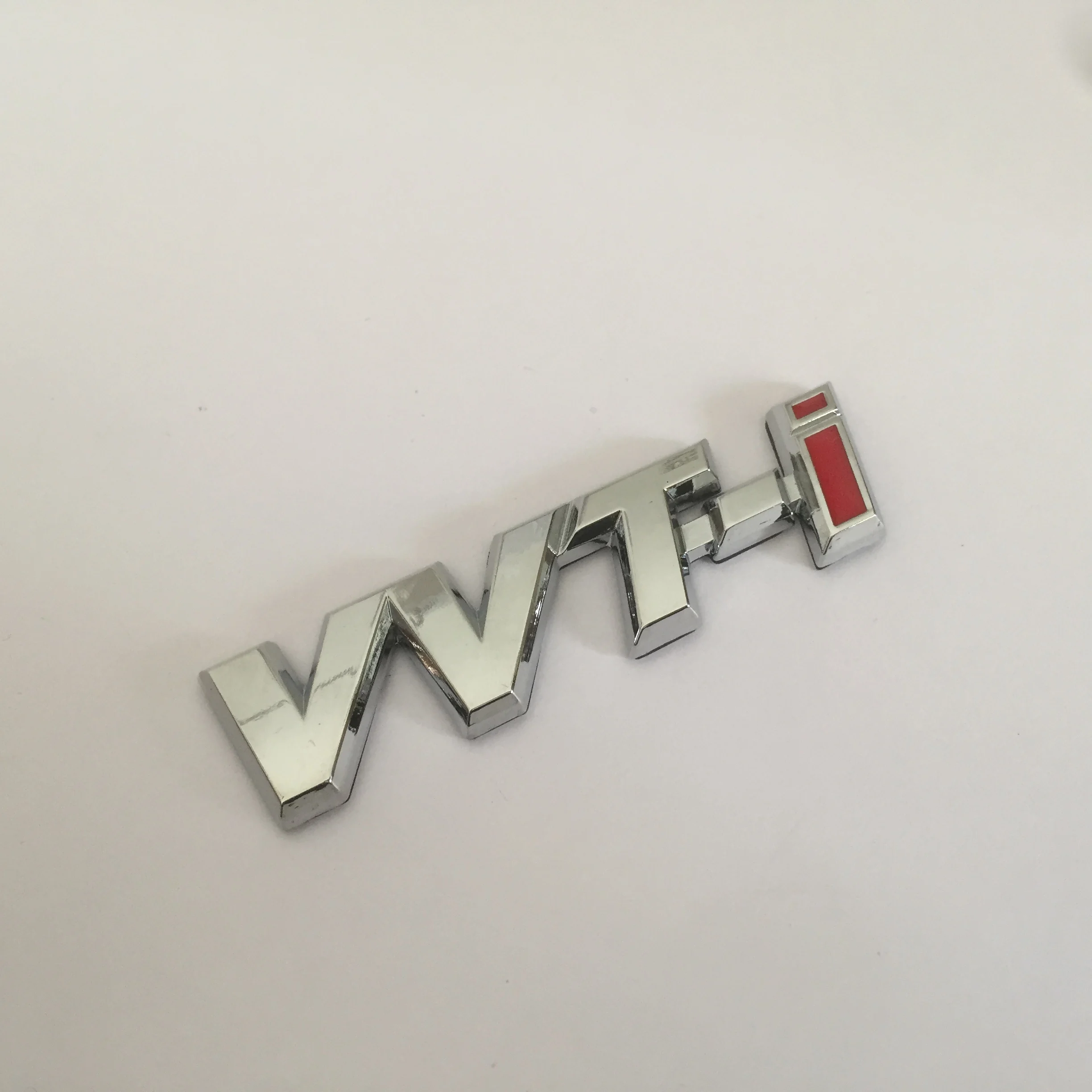 1 шт. 3D металлический VVTi VVT-i логотип стикер Fender для автомобиля боковые наклейки