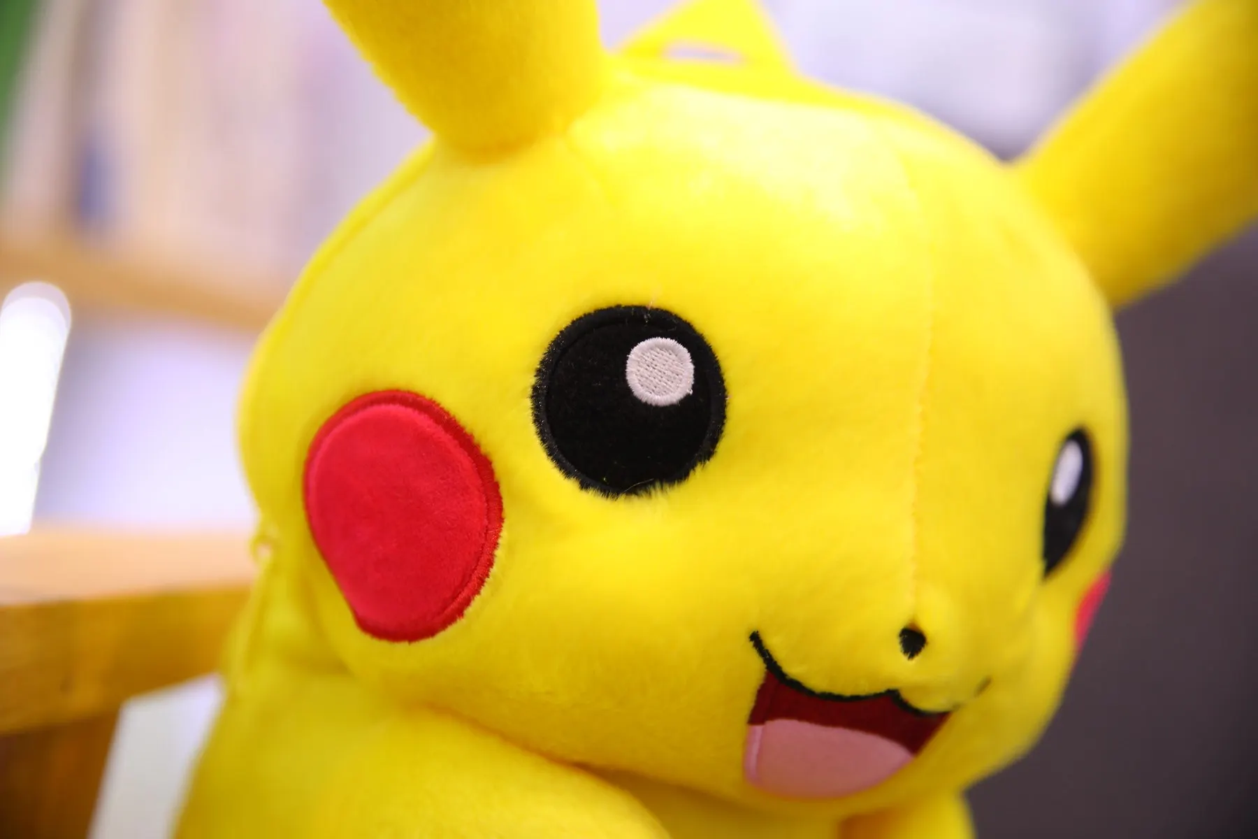 Pikachu очень мягкий детский рюкзак, Высококачественная Милая шапка, подвижные уши, мягкая кукла, сумка через плечо, Подарочный Кошелек для монет, игрушка для детей