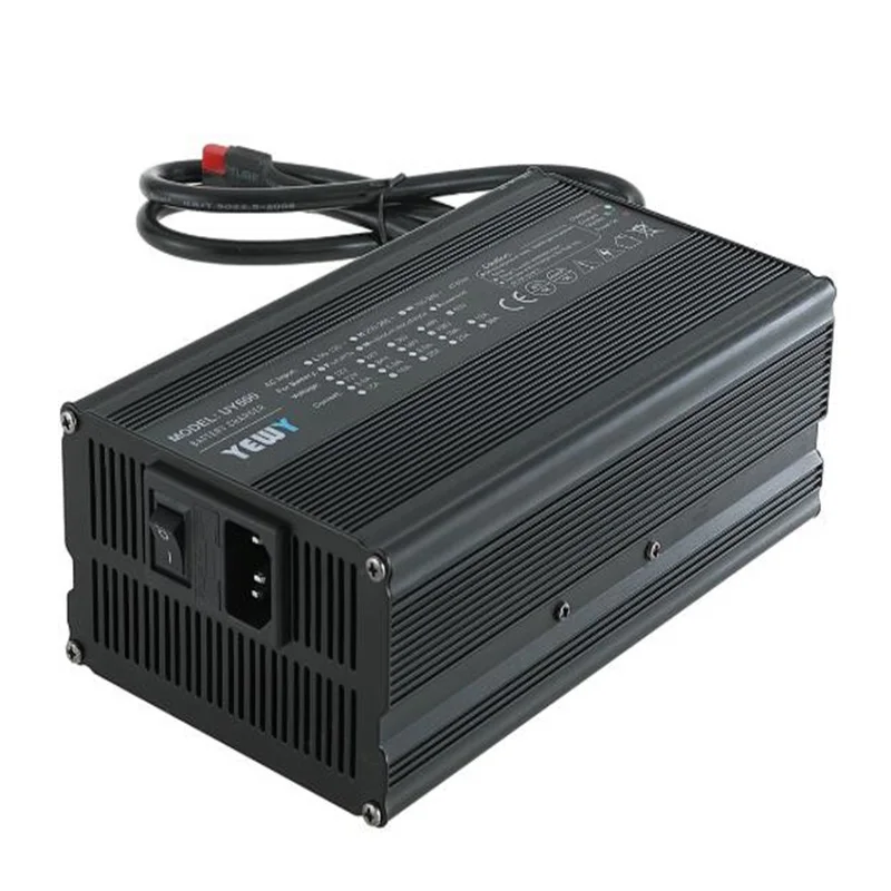 

Top quality Output 14.6V 25A battery charger for 12V 4S lifepo4 battery pack