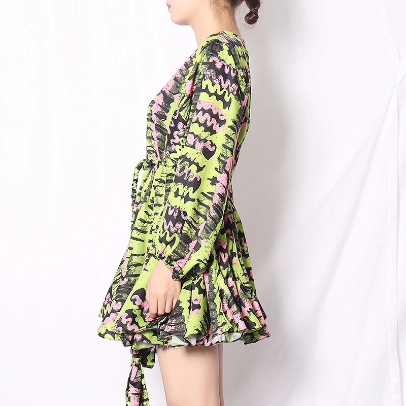 Женское платье с круглым вырезом TWOTWINSTYLE элегантное разноцветное мини