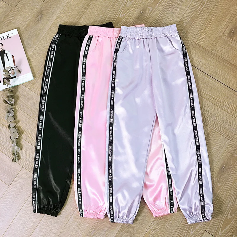 

2020 Women Highlight Trousers Pants Summer Big Pocket Ribbon Trousers Satin Fashion Glossy Sporting Joggers Harajuku Loose Pants