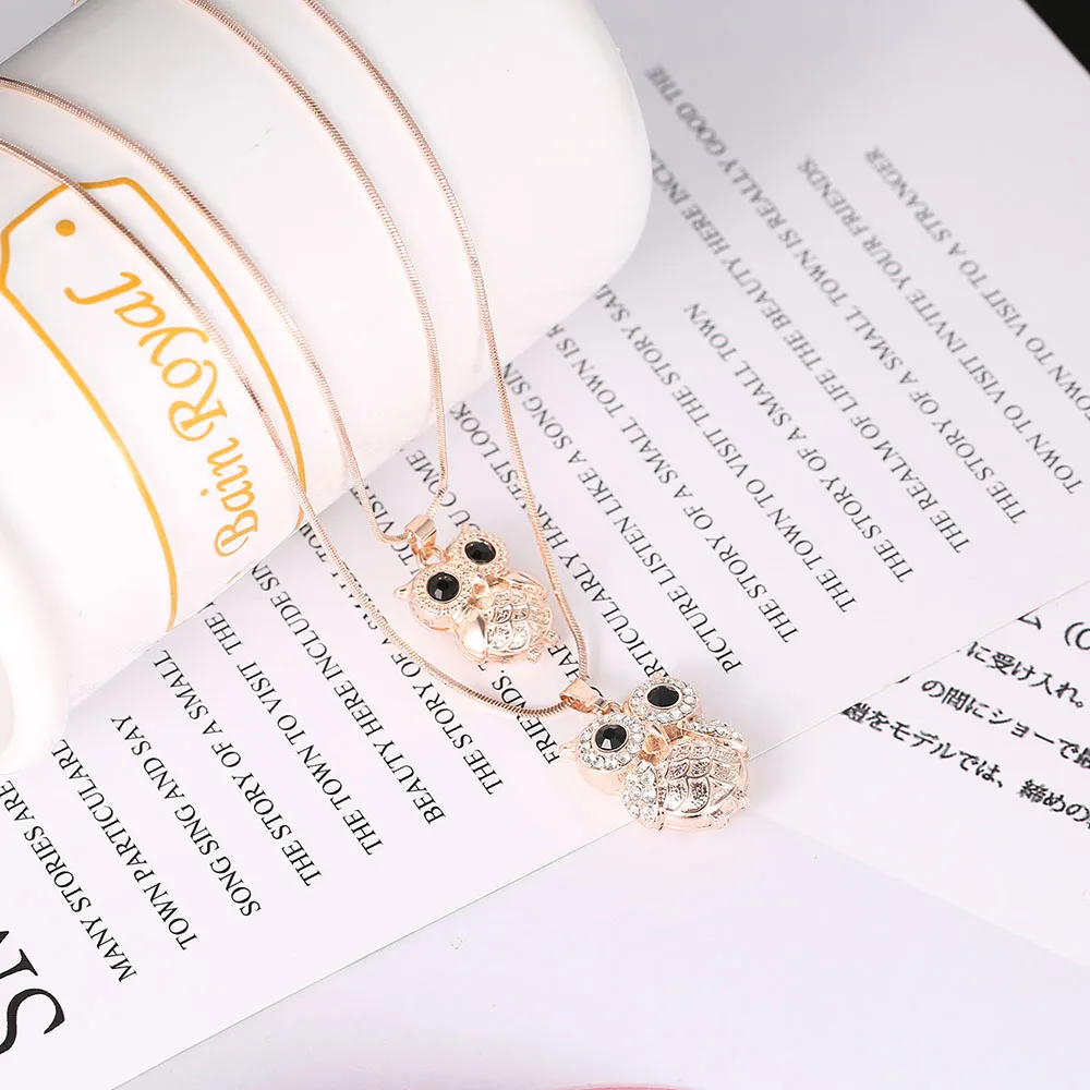 Женское Двухслойное Ожерелье Стразы ожерелье серебристого цвета с кулоном в