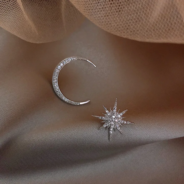 

LURUIXU 925 Sterling Silver Newest Shiny Star Moon Asymmetric Stud Earring for Lady Party Jewelry Clothing Accessories