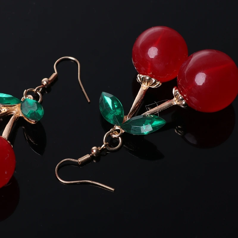 

Sweet Golden Toe Resin Fruit Fresh Green Leaf Red Cherry Harvest Stud Earrings E56A