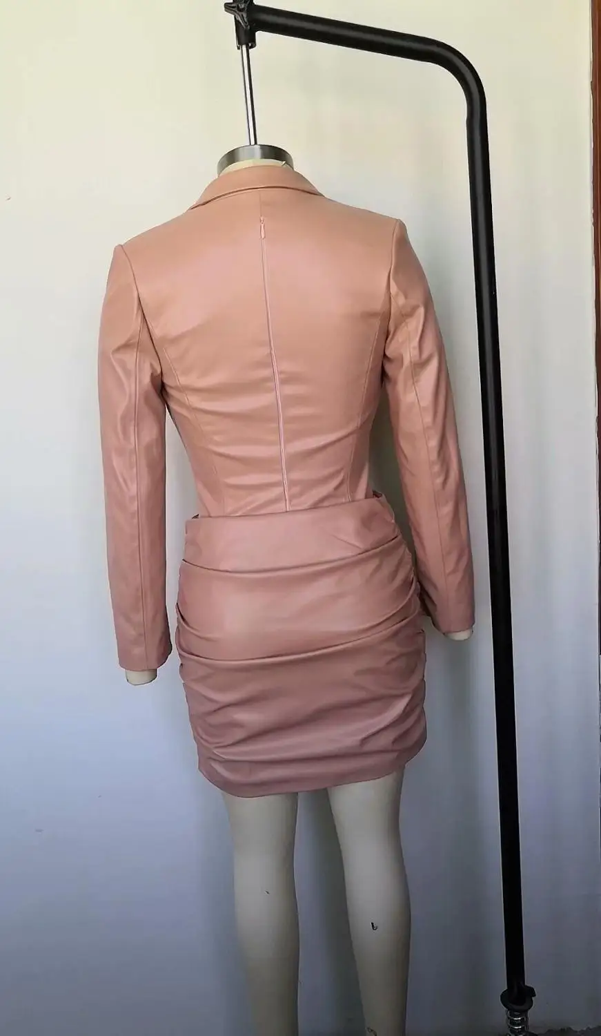 Зимнее Новое роскошное Сексуальное Женское модное кожаное платье с длинным