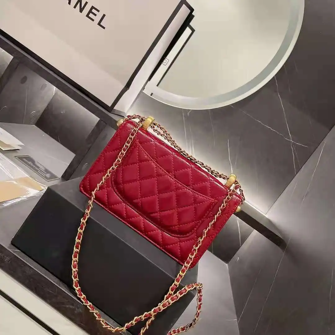 

Luxury designer new classic diamond gold ball chain 2C lock solid color leather ladies shoulder bag diagonal bag handbag
