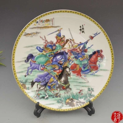 

Exquisite antique porcelain collection Jingdezhen Zhongyi Qianqiu Three Kingdoms hanging plate decoration plate Chinese living r