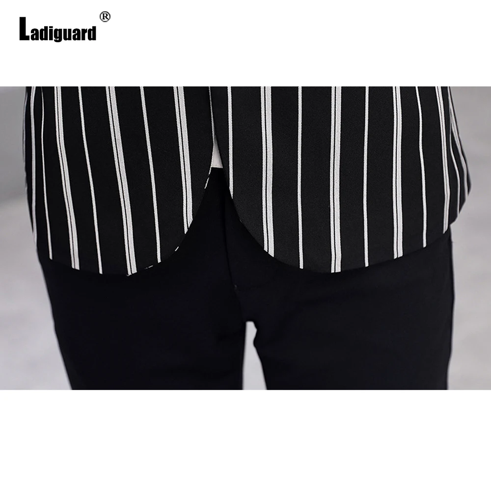 

Ladiguard Plus Size 3xl Mens Elegant Leisure Casual Blazers Trend 2021 Autumn Classic Stripes Outerwear Business man Blazer