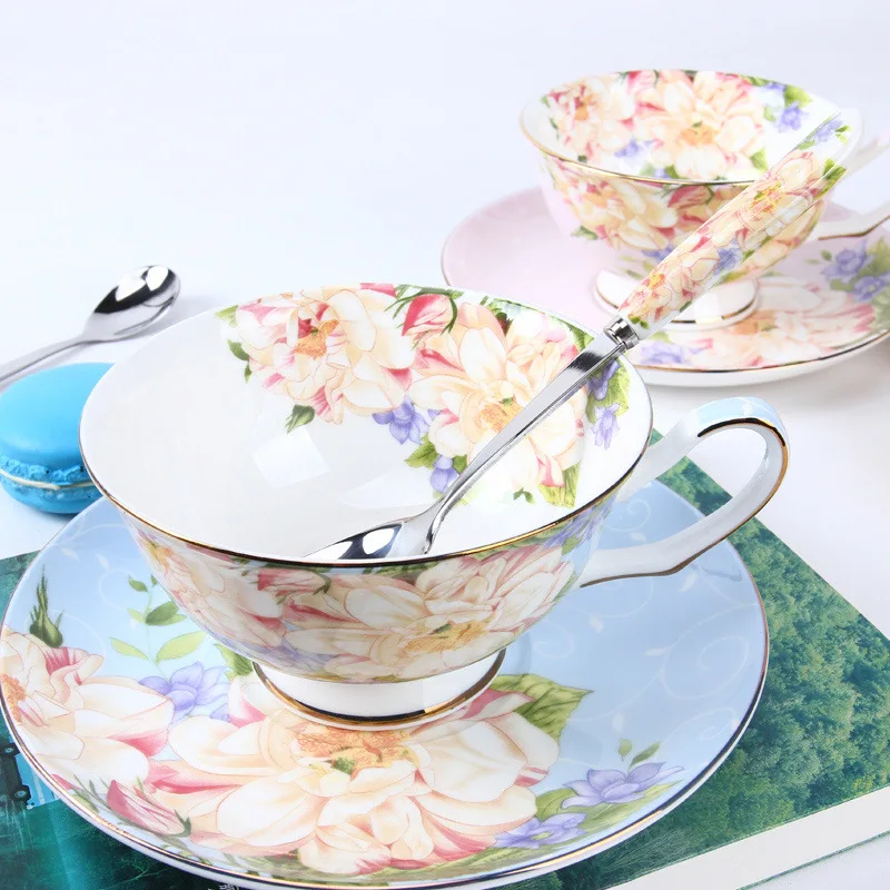 Забавная Горячая Европейская фарфоровая чашка с блюдцем из костяного фарфора