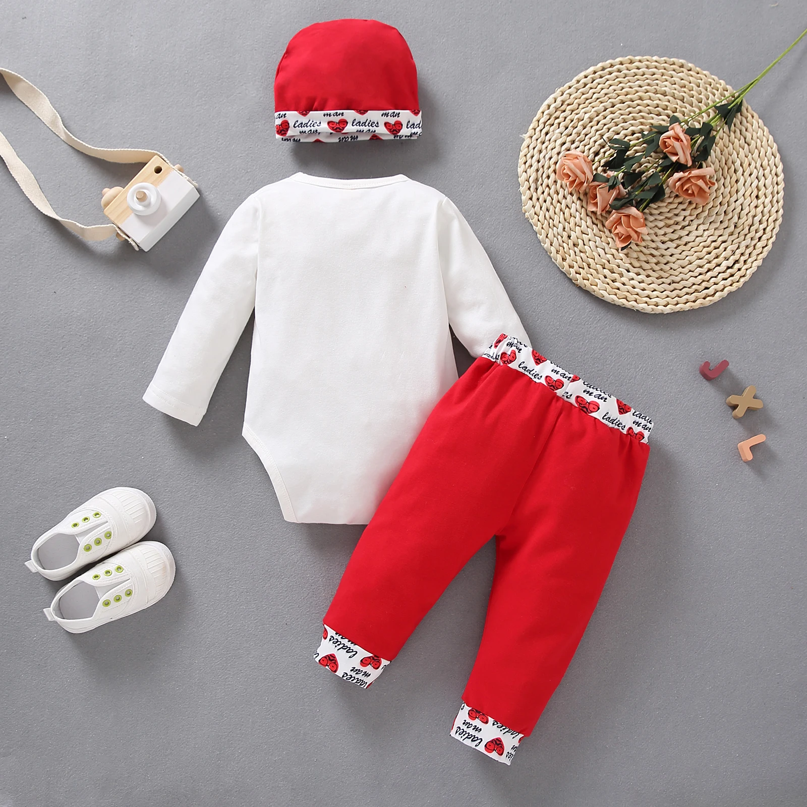 

Pudcoco 2020 Valentine's Day 0-12M Toddler Baby Boy 3Pcs Set Letter Print Red Bow Long Sleeves Bodysuit+Letter Print Pants+Hat