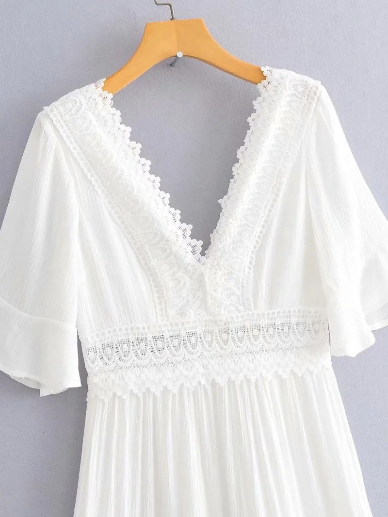 

2021 Spring Summer Dress Women White Patchwork Lace V-Neck Ruffle Sleeve Long Dresses Boho Casual Beach Vestidos