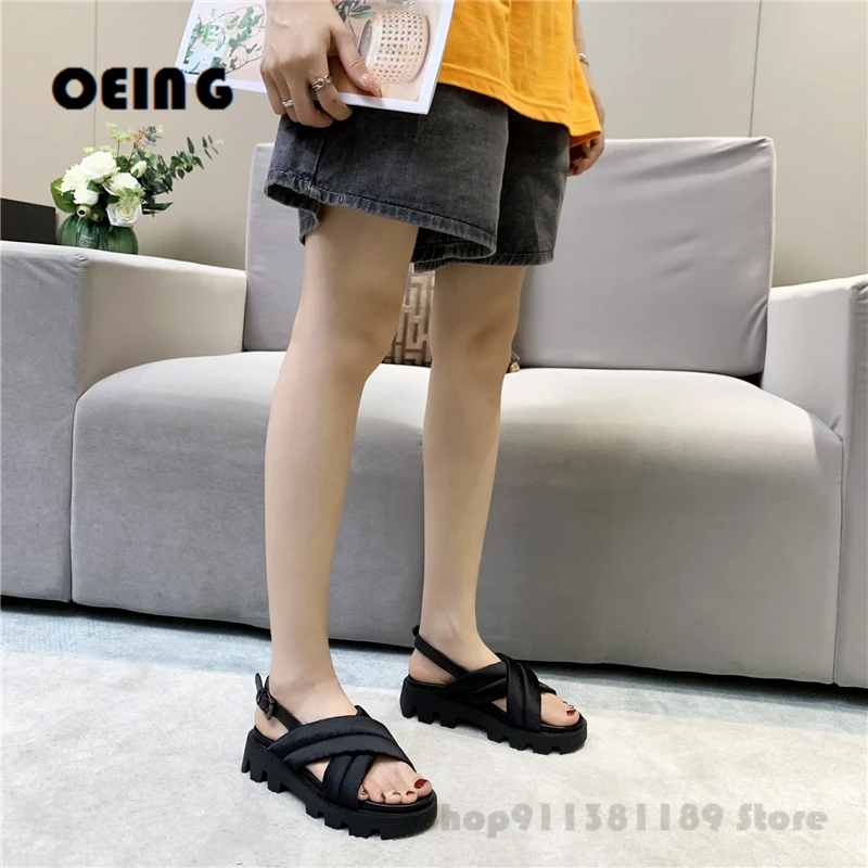 

Designer Flat Sandals Woman Thick-soled Casual Gladiator Satin Sandals High Quality Platform Sandalias Zapatos De Mujer 20201