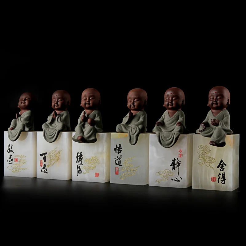 Украшение-монах керамическое Нефритовое в китайском стиле | Дом и сад