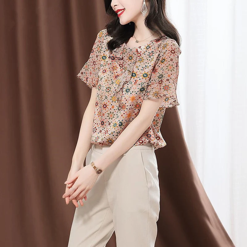 

Plus size Women Summer Style Chiffon Blouses Shirts Lady Casual Short Sleeve O-Neck Flower Printed Chiffon Blusas Tops ZZ0380
