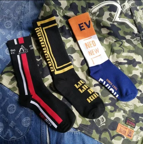 3 pairs 6 Бренд Evisu повседневные хлопковые мужские носки Модные дышащие теплые чулки спортивные мужские и женские парные носки - Цвет: 3 pairs 6
