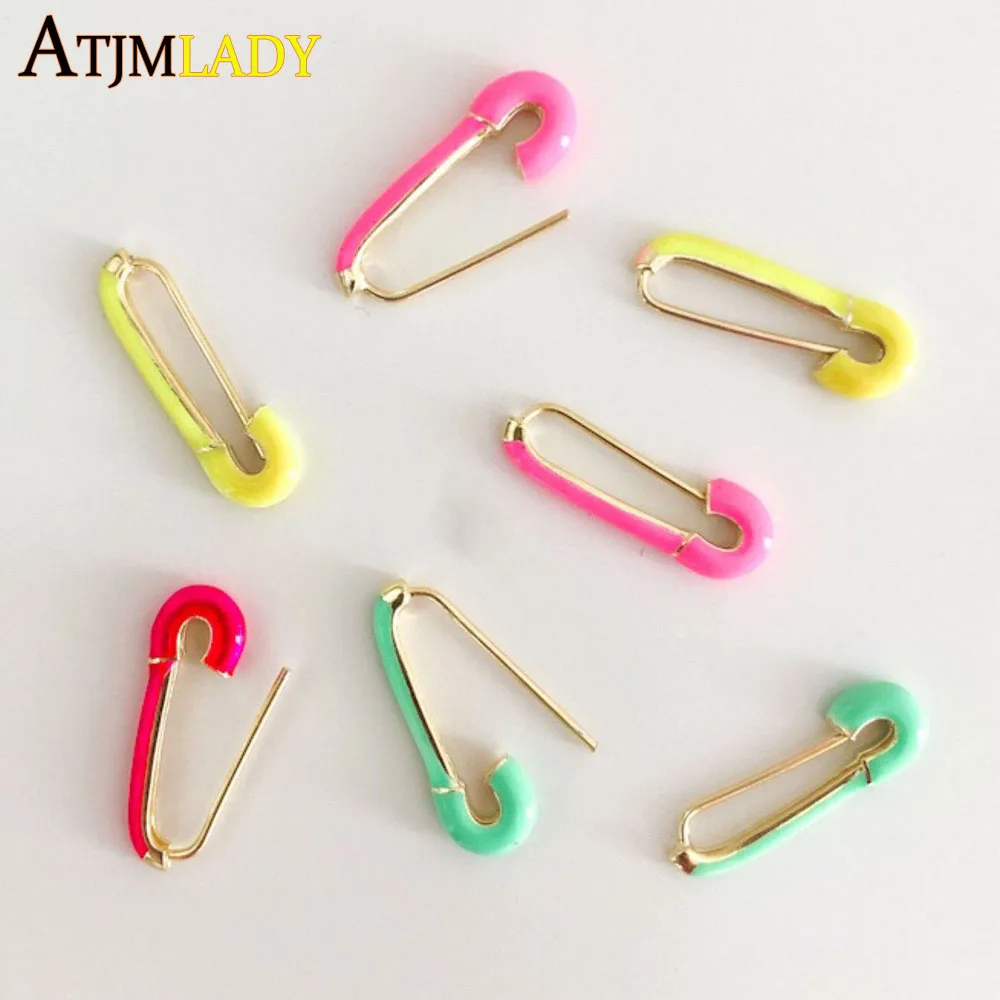 Женские серьги гвоздики с эмалью розовые зеленые и желтые разноцветной