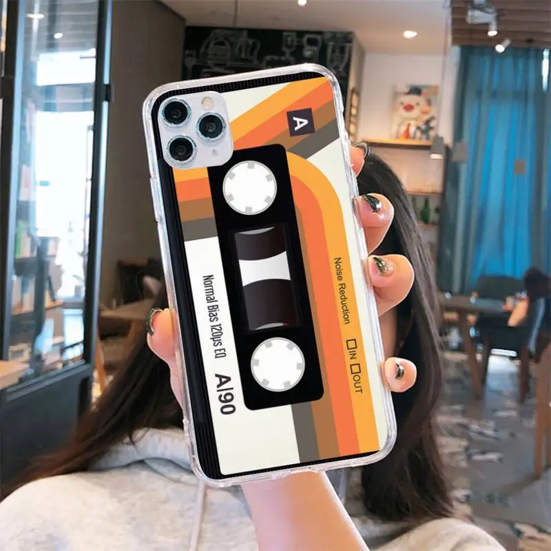 

Retro Cassette Tape Phone Case Transparent for iPhone 6 7 8 11 12 s mini pro X XS XR MAX Plus