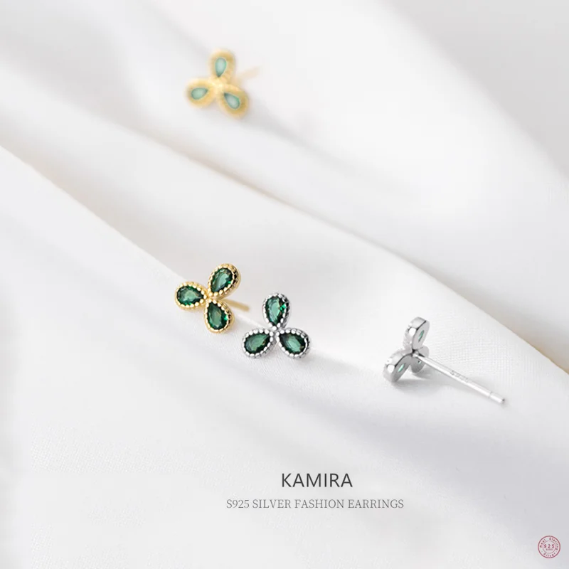 

Серьги-гвоздики женские из серебра 925 пробы с зеленым камнем