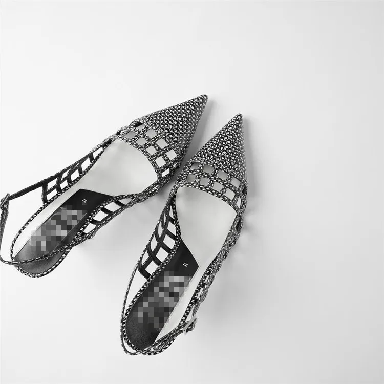 

Women's sandals with high heel and pointed head