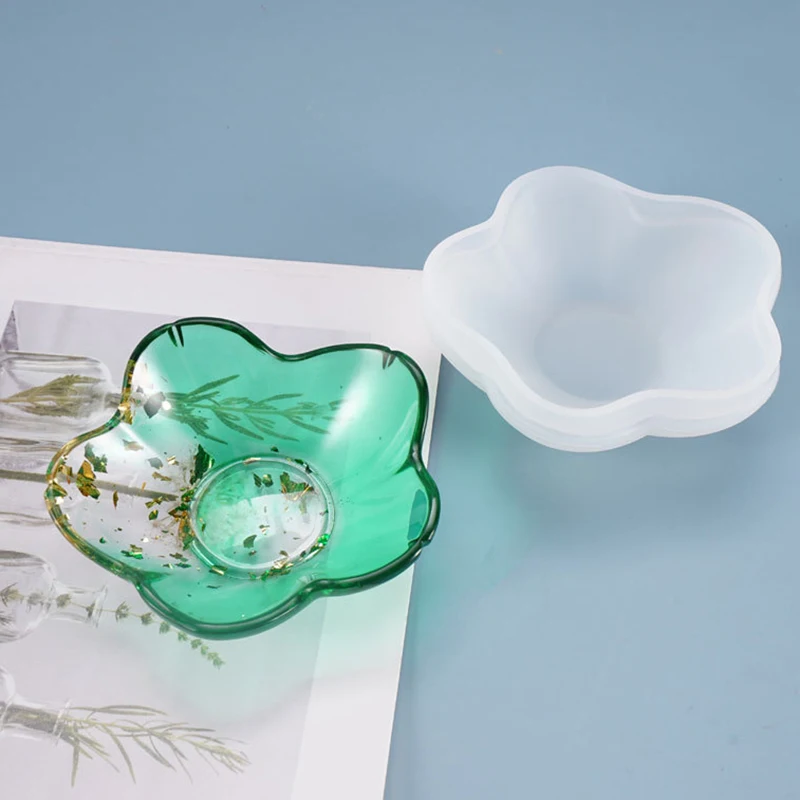 

Crystal Epoxy Resin Mold Petal Plate Disc Casting Silicone Mold DIY Crafts Jewelry Making Tools