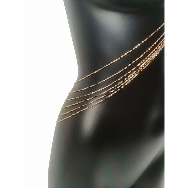 Женское бикини в стиле панк |