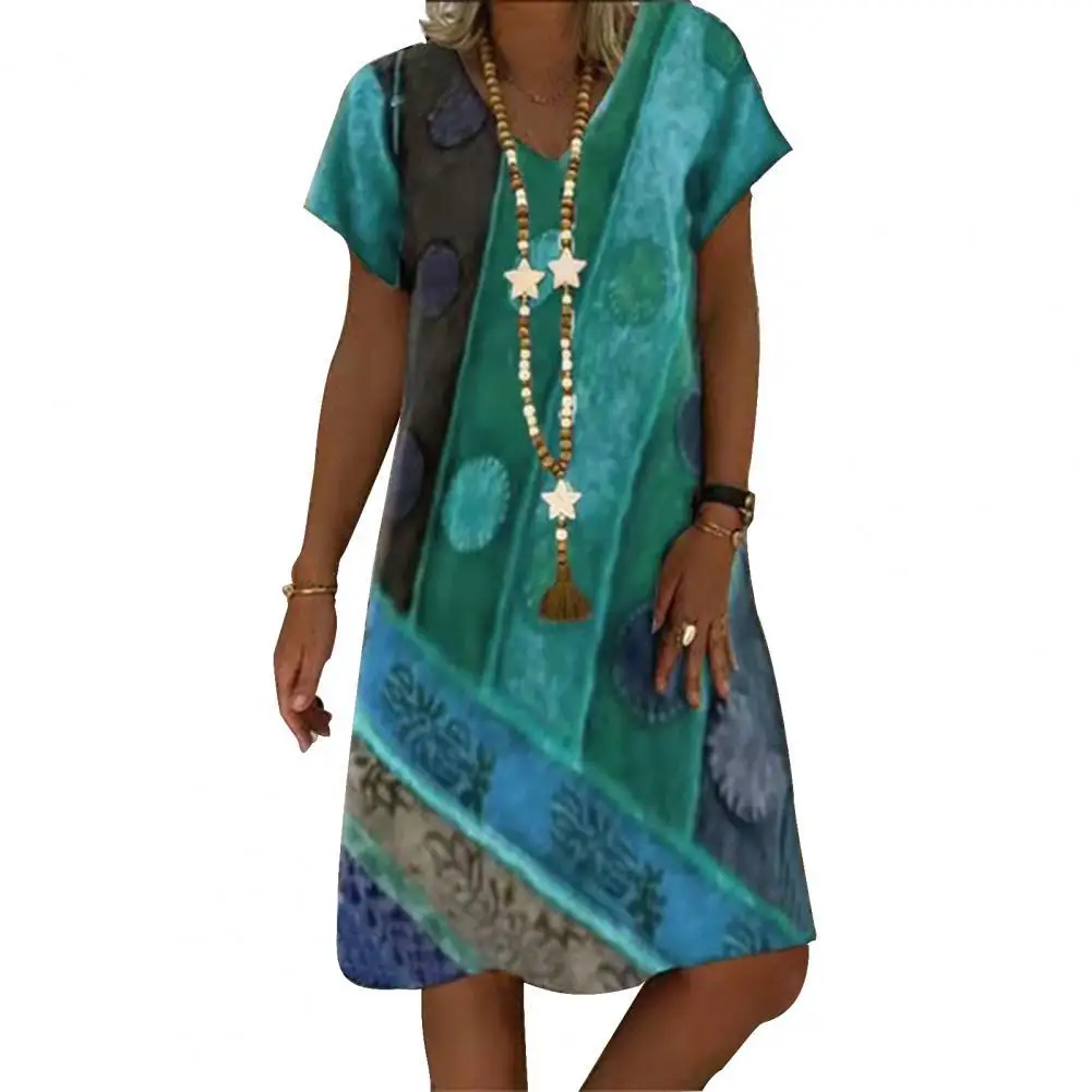 

Plus Size Women Dress Summer Short Sleeve V Neck Dresses Vintage Printed Skin-friendly Loose Casual Mini Dresses 2021