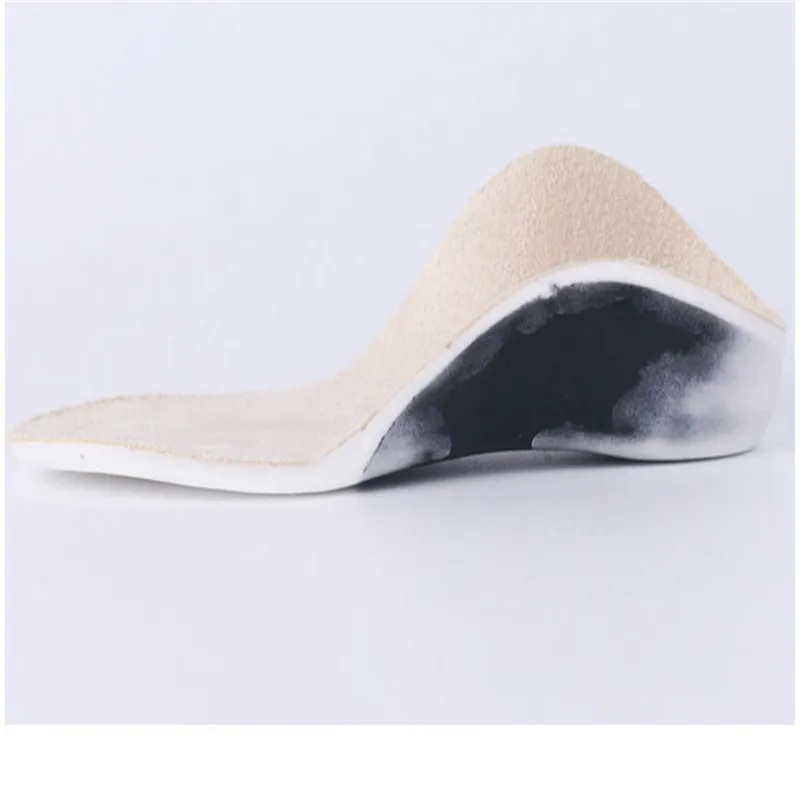 Детские стельки с поддержкой свода стопы ортопедические поглощающие пот