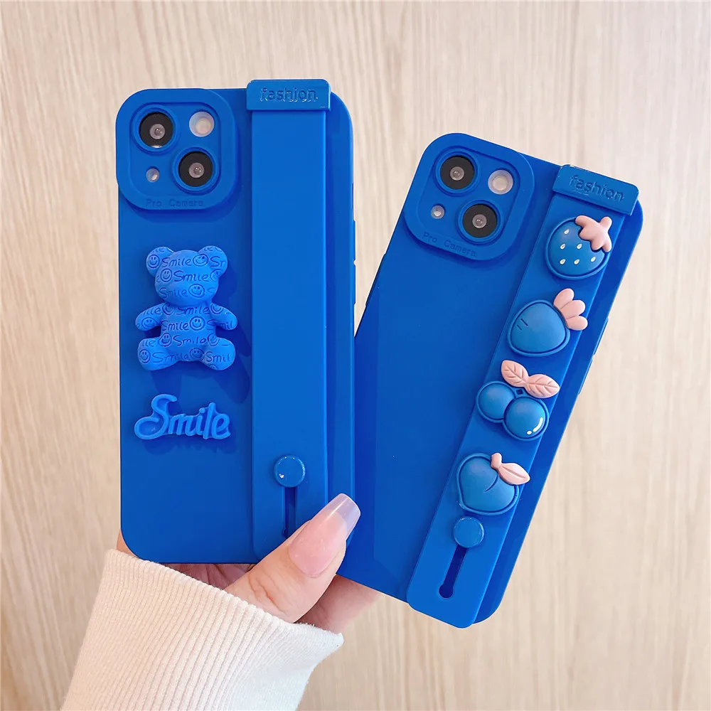 

3D Cartoon Cute Bear Wristband Bracket Phone Case For iPhone 13 12 11 PRO MAX XS X XR 7 8 PLUS Solid Color Soft Protective Cover
