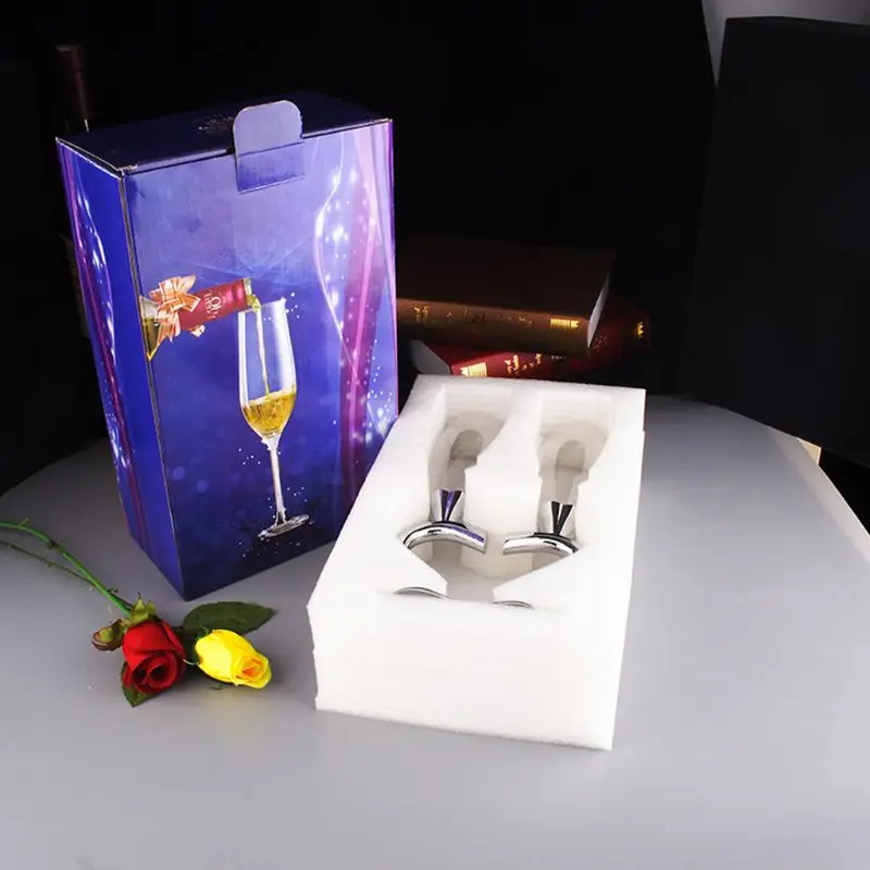 

K3NA Champagne Toasting Flutes Wedding Accessories, Linked Love, Set of 2,Silver