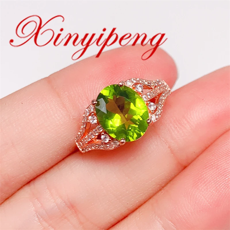 

Xin Yipeng Fine Gem Jewelry Real S925 Sterling Silver Plated Gold Inlaid Natural Green Peridot Ring Anniversary Gift for Women