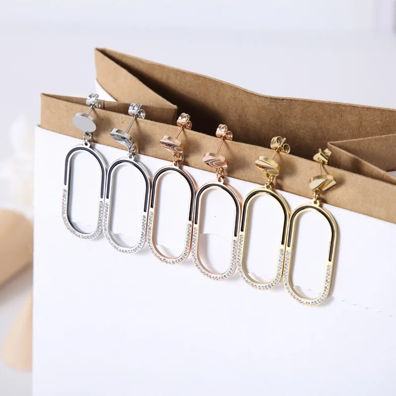 

OUFEI Simple Round Earrings Korean Fashion Geometri Hollow M letter Rose Gold Earrings For Women Titanium Steel Is Not Allergic