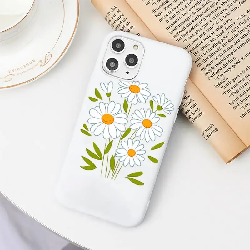 

Flower daisy Phone Case Candy Color White for iPhone 11 pro XS MAX 8 7 6 6S Plus X 5S SE 2020 XR