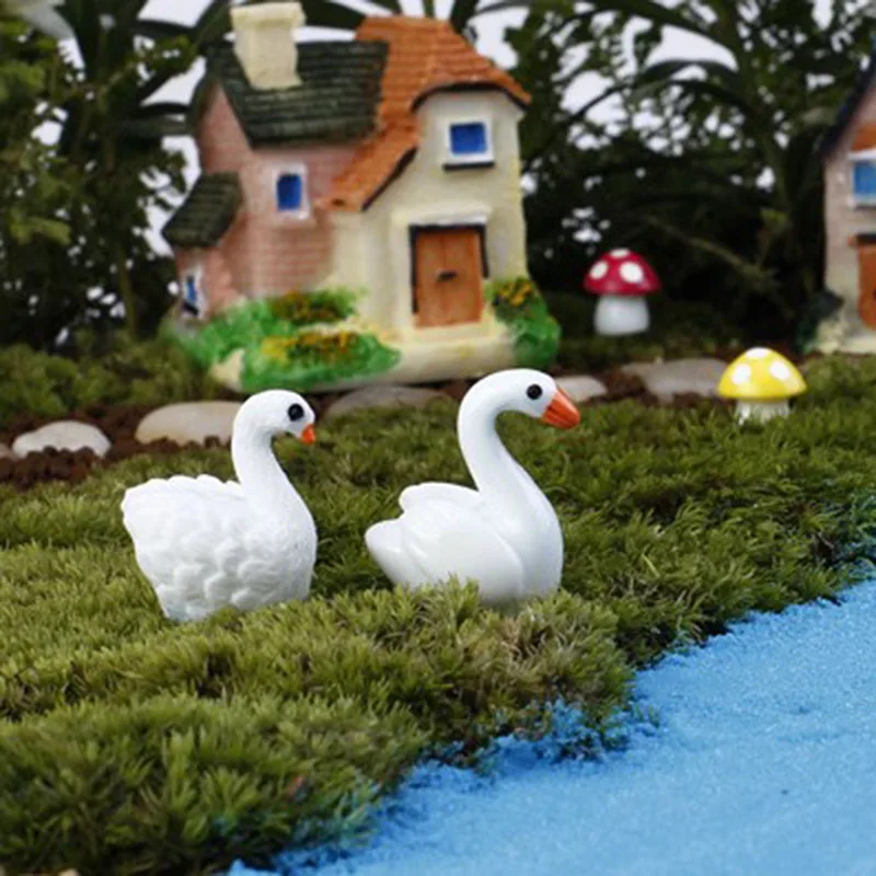01 Swan 2cm 2 шт Белый лебедь Мини фигурки овец Миниатюрная модель Животного Фигурка домашний орнамент стекло декор ремесло сказочное украшение сада - Цвет: 01 Swan 2cm
