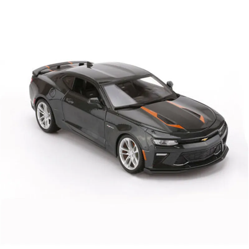 

Модель автомобиля maisto в масштабе 1:18, 2017, Chevrolet Camaro, 50-я Юбилейная версия, литый под давлением роскошный автомобиль, товары для моделей автомоб...