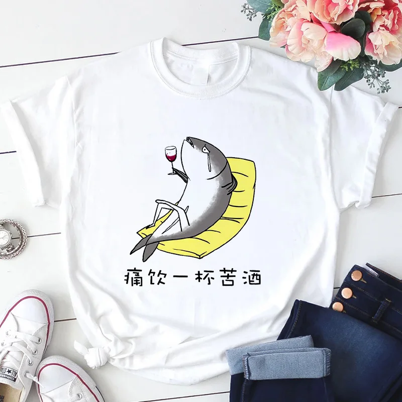 

Salted Fish Cry Graphic T-shirt Lady Fun Tops Streetwear T-shirt Harajuku Aesthetic Vogue White Female T-shirt