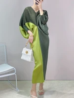 2021 autumn new color matching v neck womens dress miyak fold large size fashion loose bat sleeves slimming party long dress