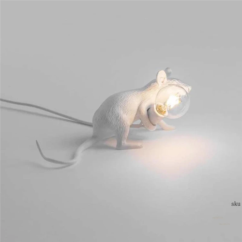 Italian Rat Table Lamp Nordic Bedroom Bedside Fixtures Mouse Lamp Wedding Deco Table Light Children's Gifts Golden Luminaria