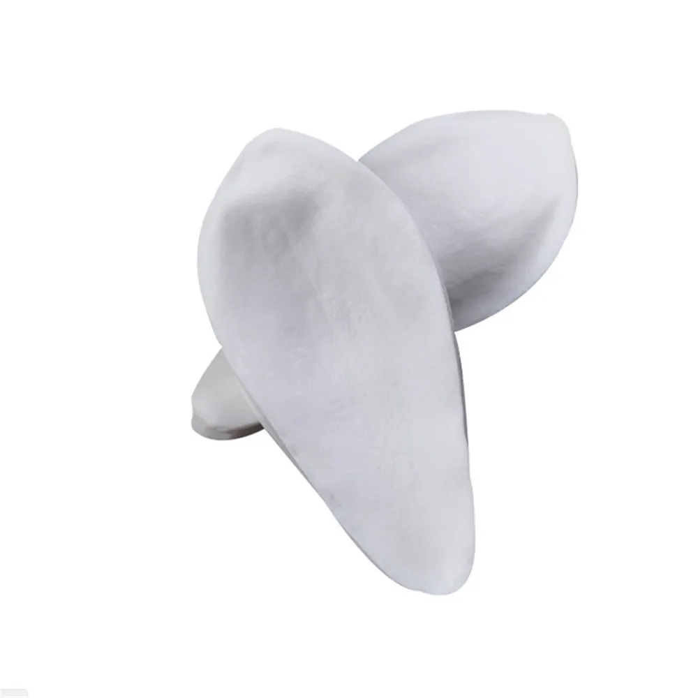 Полимерные формы имитируют силиконовую форму в виде лепестков магнолии