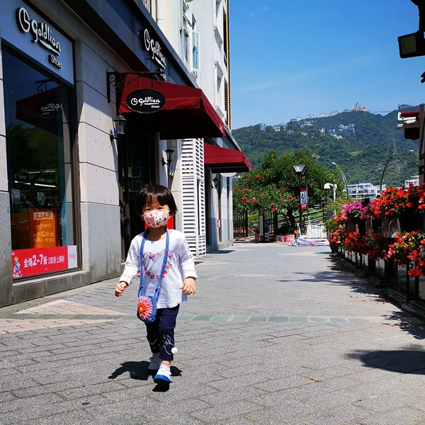 Ручная вязаная крючком сумка-мессенджер для маленькой девочки сумка подарка на