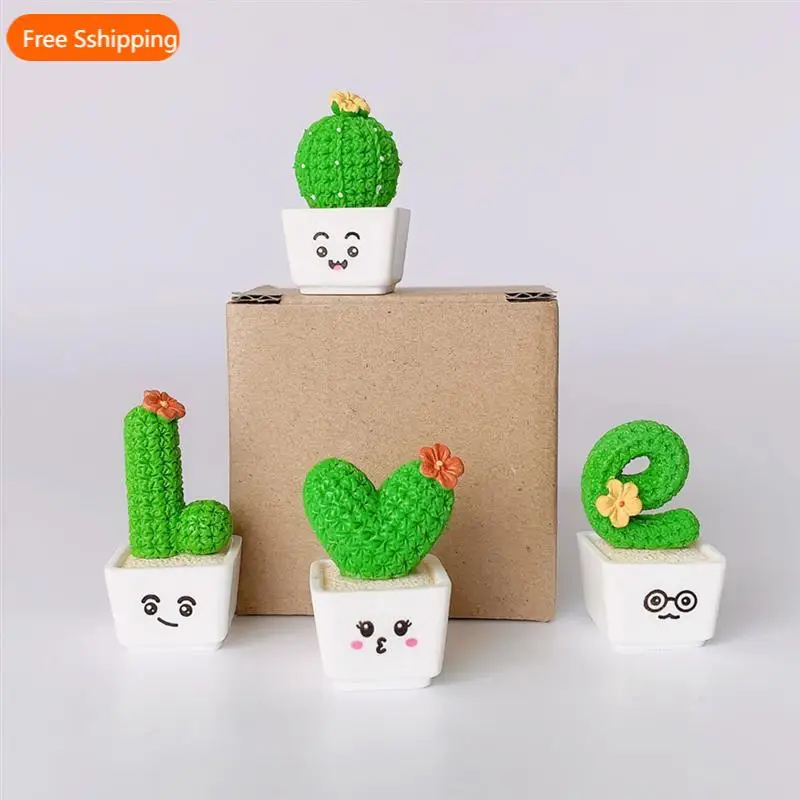 

4Pcs (Green) Creative Simulation Cactus Shaped Adornments Decorative Resin Plant Small Pot Cactus Ornaments Ins Valentine Gift