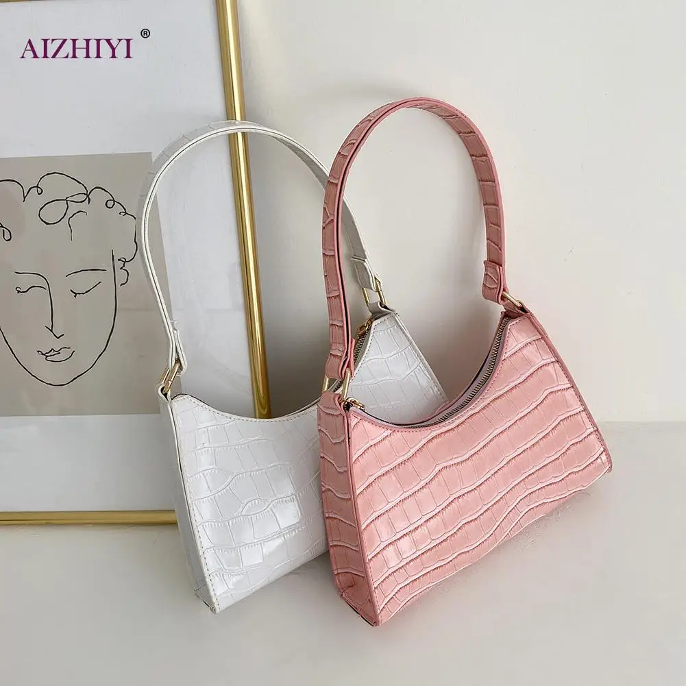 

Fashion Exquisite Shopping Bag Retro Casual Women Totes Shoulder Bags Female Leather Solid Color Chain Handbag