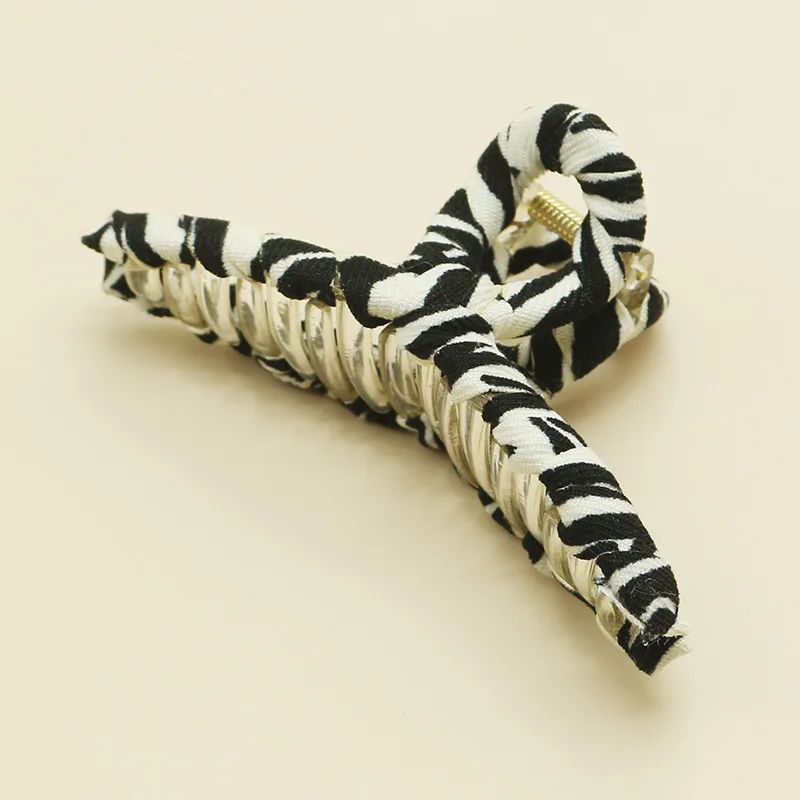 

New arrival Fashion women's stripe hair claws hairs Leopard girl's clip hairpin elegant hair accessory