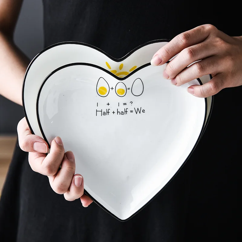 Японская Мультипликация Форма Сердца Керамическая обеденная тарелка черный