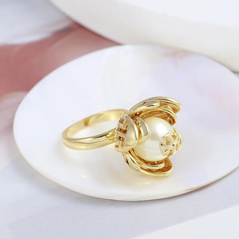 

Artificial pearl bud logo elegant temperament ring