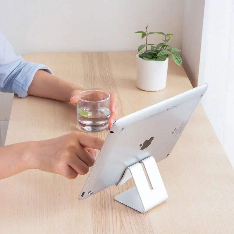 metal phone holder moblie phone support universal travel for iphone xiaomi samsung huawei tablet holder desk phone holder stand free global shipping