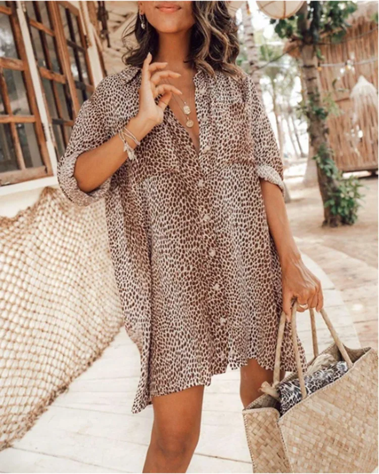 Женское платье рубашка на пуговицах свободное мини с длинным рукавом и