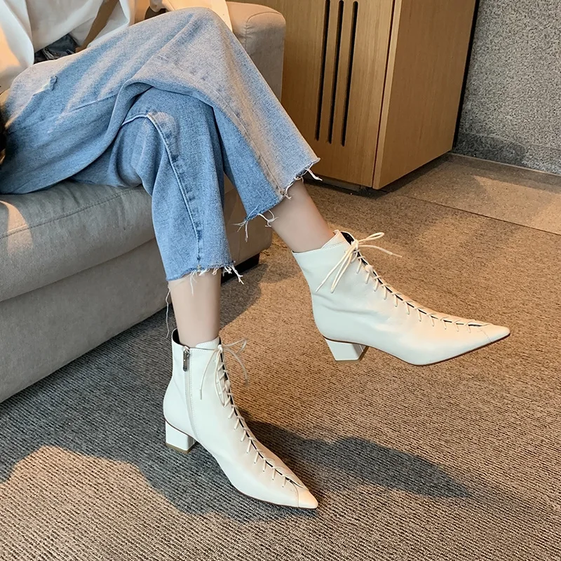 Online Bahasa Perancis Retro Renda-Up Menunjuk Toe Tebal Tumit Sepatu Bot Pendek Gaya Korea Temperamen Putih Musim Semi Dan Musim Gugur Perempuan Mid-Sepatu