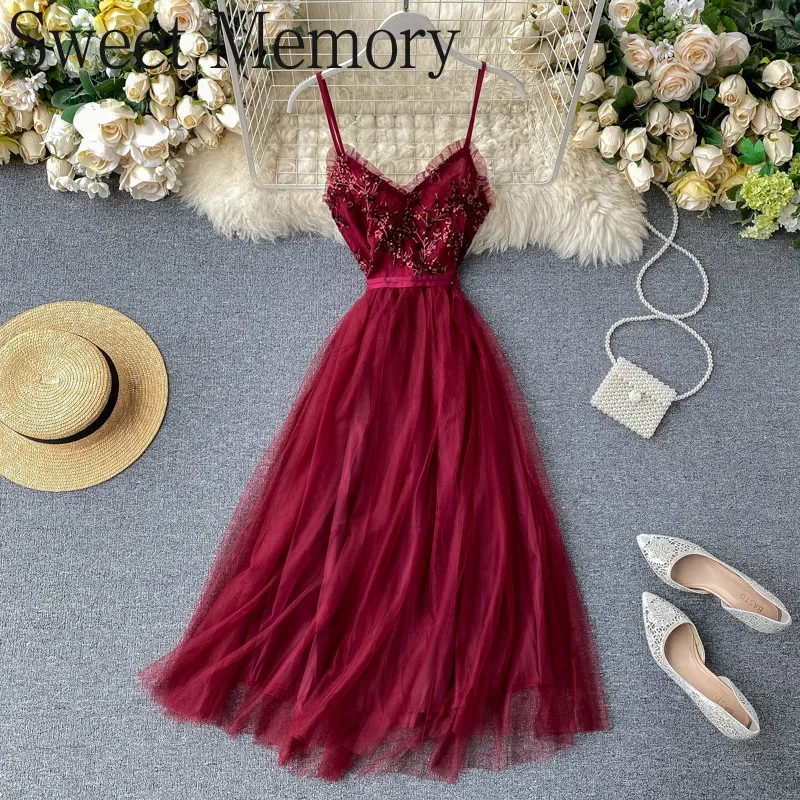 Платье женское коктейльное из тюля без рукавов с блестками на лето | Свадьбы и