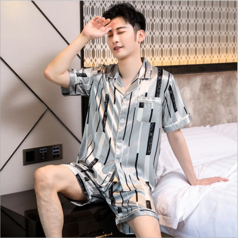 Pyjamas Men Summer Mulberry Silk Short Sleeve Shorts Thin Style True Ice Silk Large Size Men's Silk Home Suit Summer