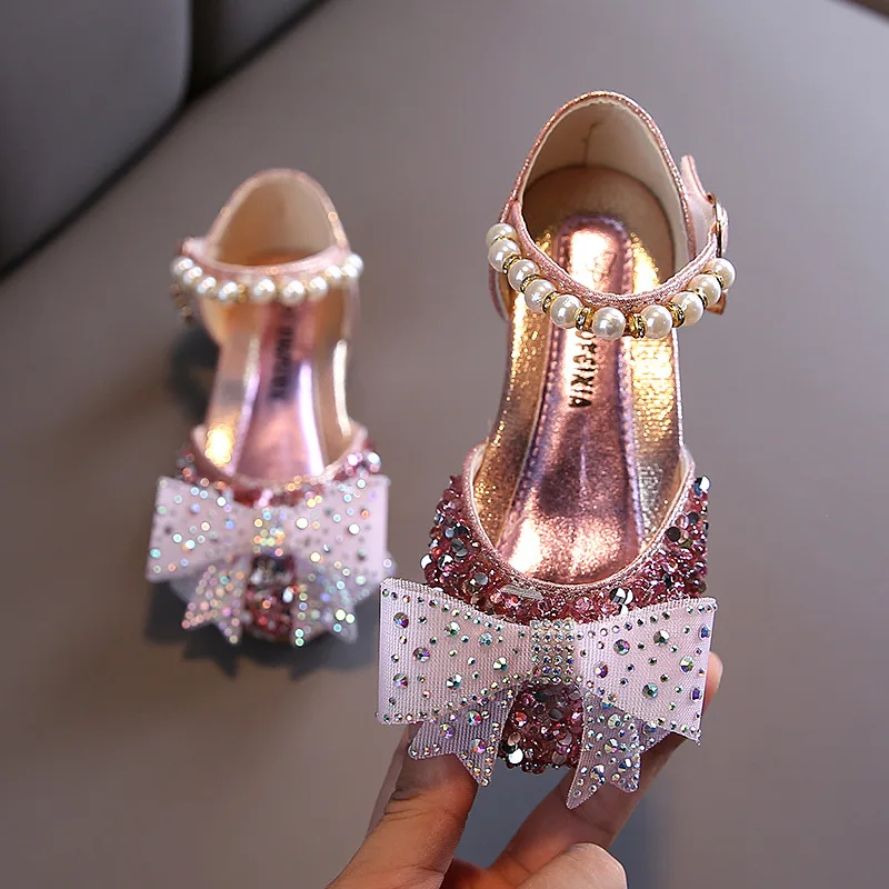 Summer Girls Sandals Sweet Wedding Glitter Rhinestone Bow-knot Princess Shoes Children Beach Sandals Performance Kids Shoes